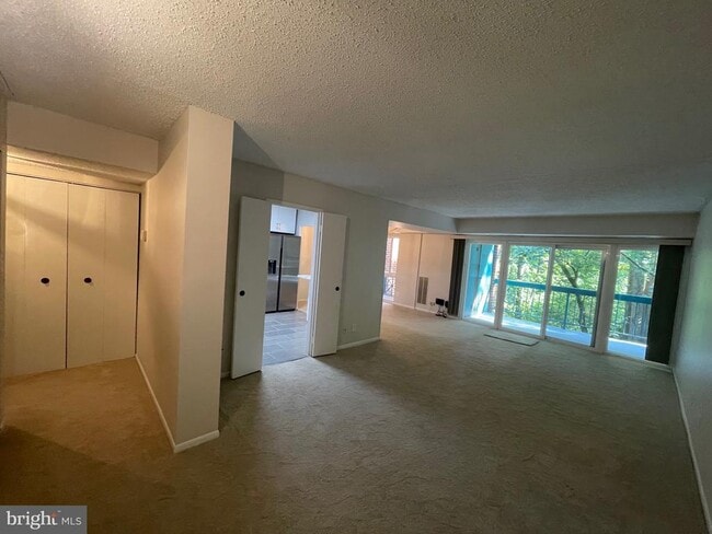 Foto del edificio - 11837 Shire Ct
