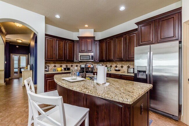 Building Photo - 63 Sagamore Ridge Pl