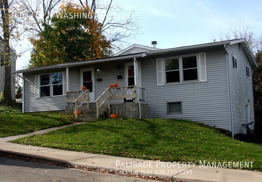 Primary Photo - 360/370 N Washington Street Platteville