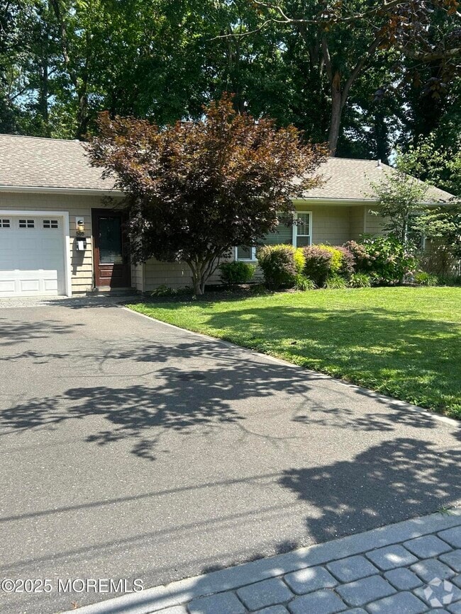 Building Photo - 505 Branchport Ave