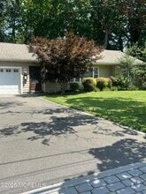 Building Photo - 505 Branchport Ave