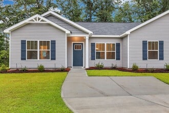 Building Photo - 122 Smithfield Dr