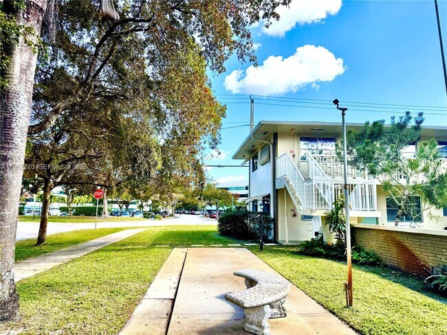 Foto del edificio - 3500 Harrison St