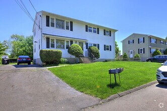 Building Photo - 23 Gilbert Ln