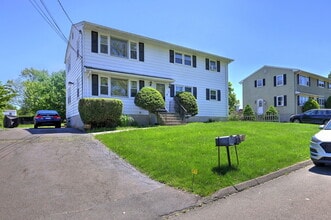 Building Photo - 23 Gilbert Ln