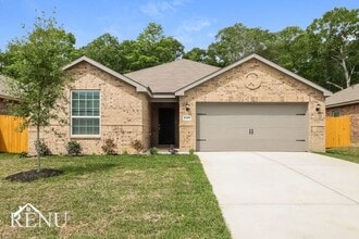 Building Photo - 10478 Sweetwater Creek Dr