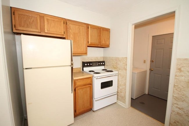 Foto del edificio - 324 W Home St