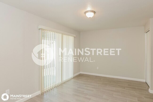 Building Photo - 13030 N 18TH DR, PHOENIX, AZ 85029