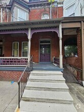 Building Photo - 336 N Ninth St