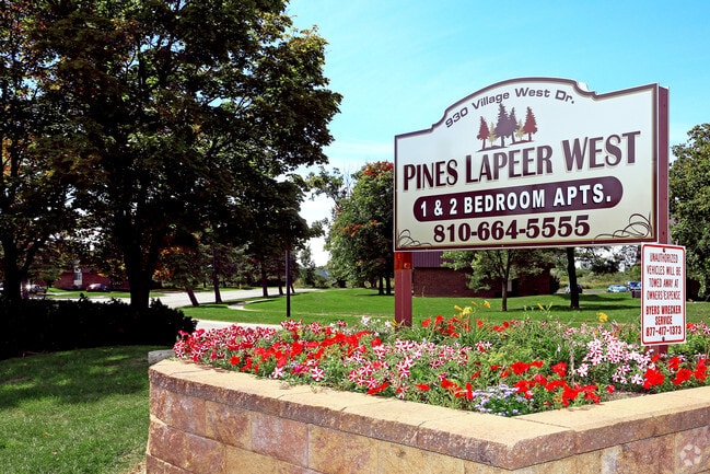 Building Photo - Pines Lapeer West Apartments