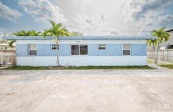 Building Photo - 22300 SW 117th Ave