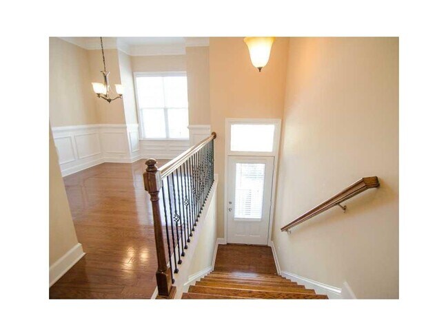 Foto del edificio - 2048 Cobblestone Cir NE