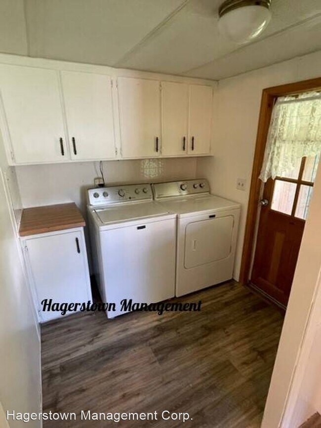 Foto del edificio - 3 br, 2 bath House - 16551 National Pike