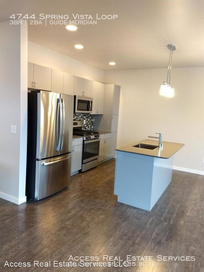 Building Photo - 3 br, 1.5 bath House - 4744 Spring Vista Loop