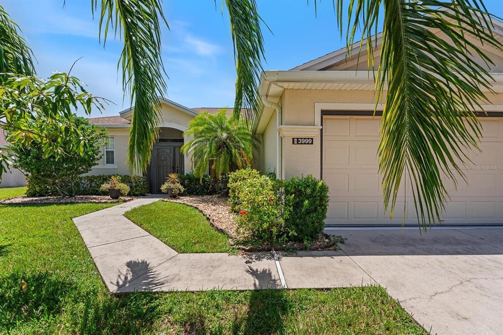 Primary Photo - 3999 Whistlewood Cir