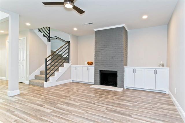 Building Photo - 3776 Vitruvian Way