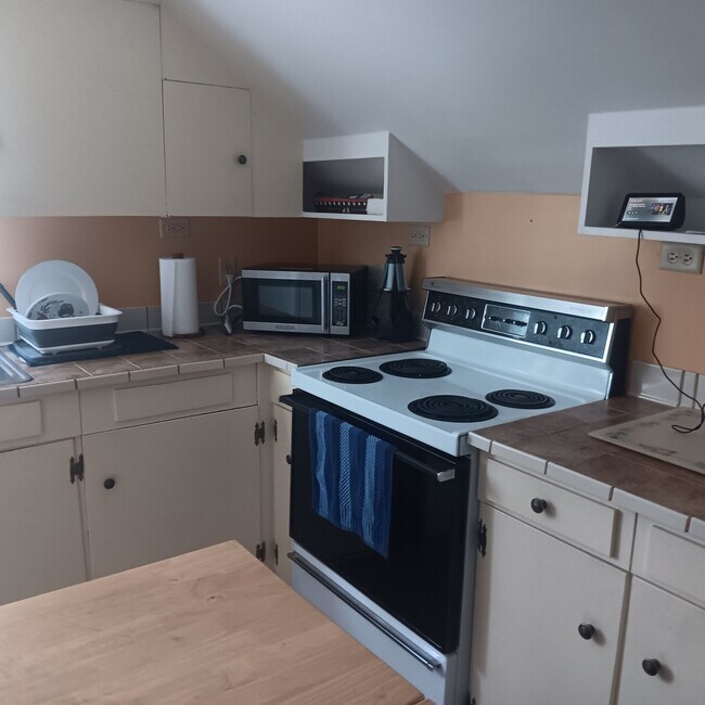 Foto del edificio - 21 Mott Hill Rd