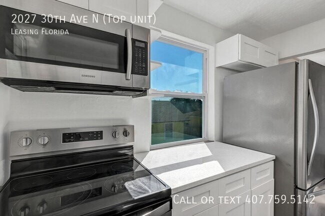 Foto del edificio - 2027 30th Ave N