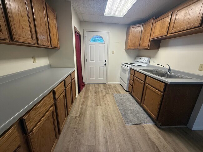 Foto del edificio - 110 Janesville St