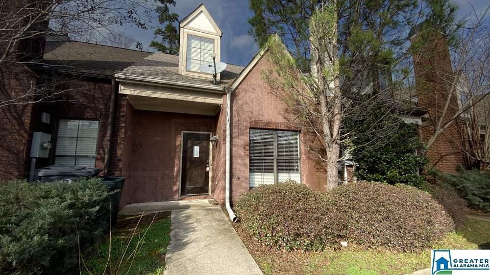 2324 RIDGEMONT Dr, HOOVER, AL 35244 Townhome Rentals in HOOVER AL