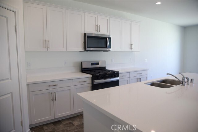 Building Photo - 25045 Mountain Violet Wy