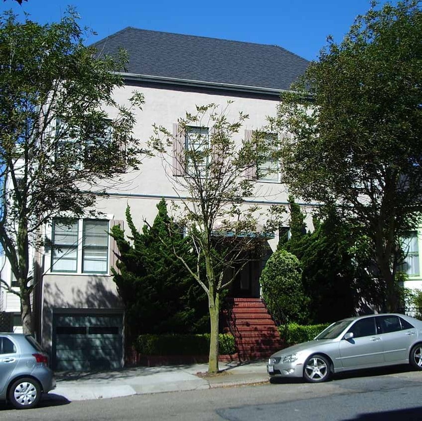 Primary Photo - 435 Locust St