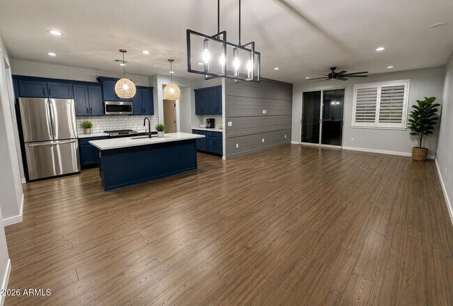 Foto del edificio - 26880 N 99th Dr