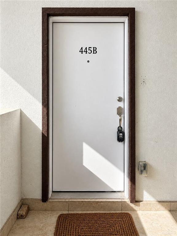 Foto del edificio - 4217 Colbath Ave