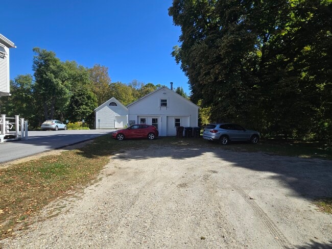 Building Photo - 5408 Main St