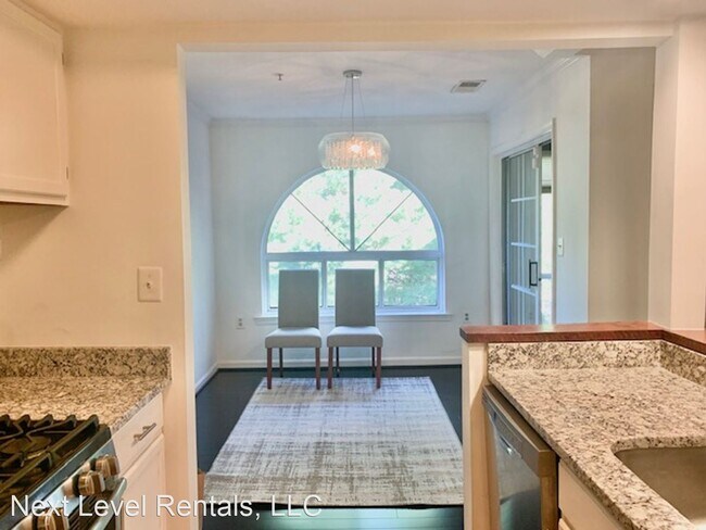 Building Photo - 3 br, 2.5 bath House - 802 Amber Tree Cour...