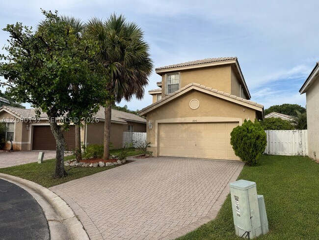 Foto del edificio - 1893 SW 149th Ave