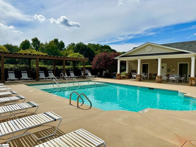 Foto del edificio - 179 Shady Grove Dr