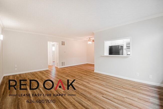 Foto del edificio - 1037 N Ogden Dr