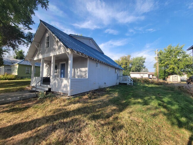 Building Photo - 3 Bed 2 Bath in Cusick