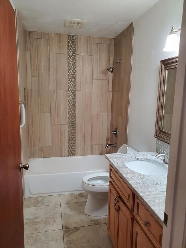 Foto del edificio - 1101 Indiana St NE