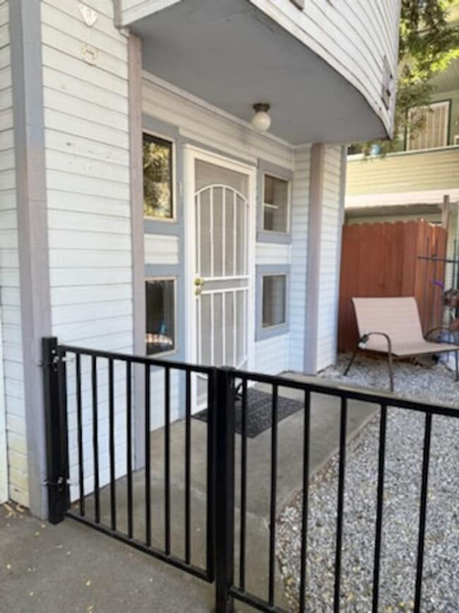 Foto del edificio - 14th Street