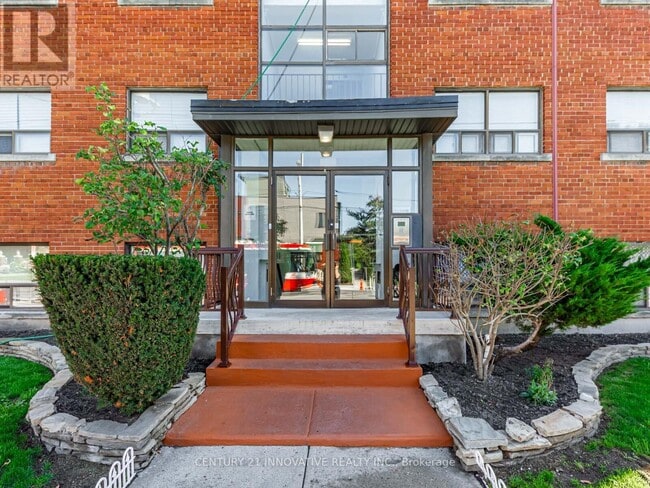 Photo du bâtiment - 1243 Broadview Ave