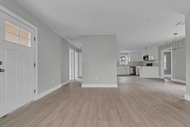 Foto del edificio - 1413-1412 N Bradley St