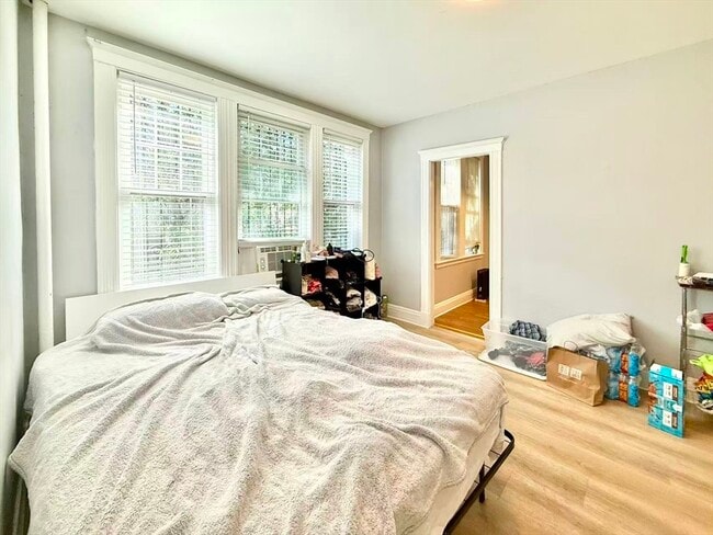 Building Photo - 32 Sidlaw Rd