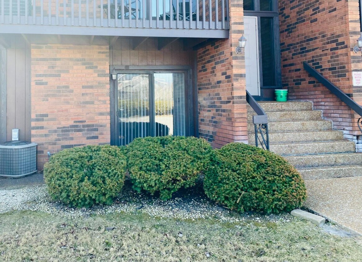 Foto del edificio - 2049 Porte Deleau Ct