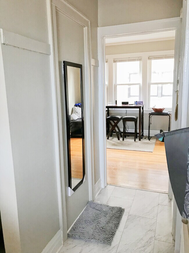 6813 W 21st St Unit 1202, Berwyn, IL 60402 Apartment for Rent in