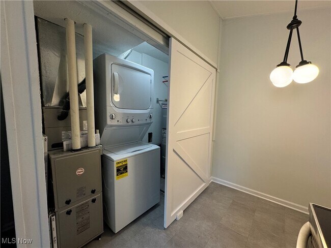Foto del edificio - 3912 Whitman Ave