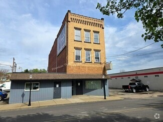 Building Photo - 1015 S Mill St
