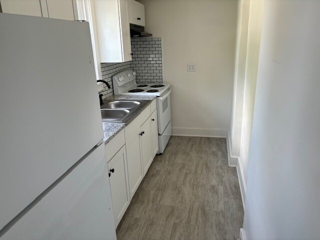 Cocina - 897 Baltimore St
