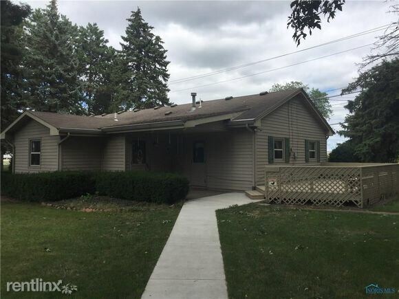 Foto del edificio - 25521 Fort Meigs Rd