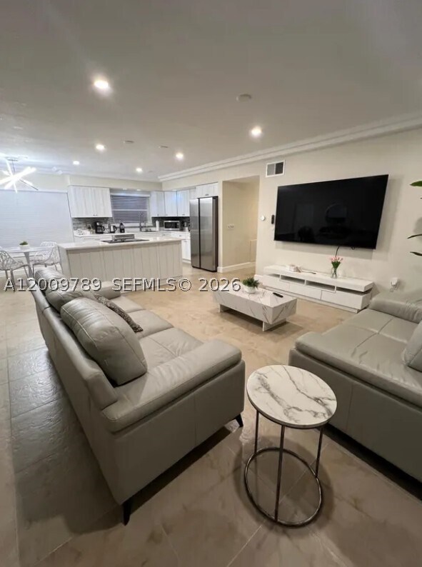 Foto del edificio - 5221 York St