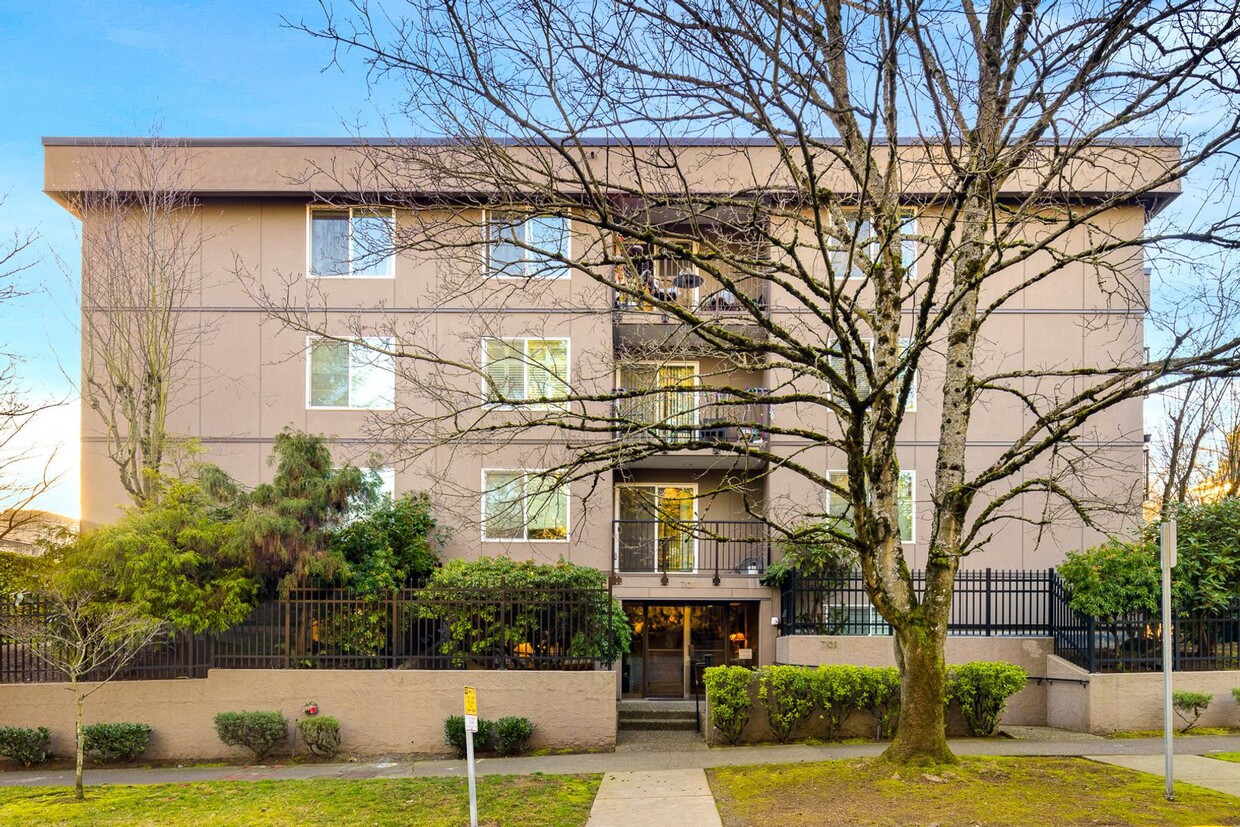 Foto principal - Central Seattle 2025 Renovated 2 Bedroom 2...