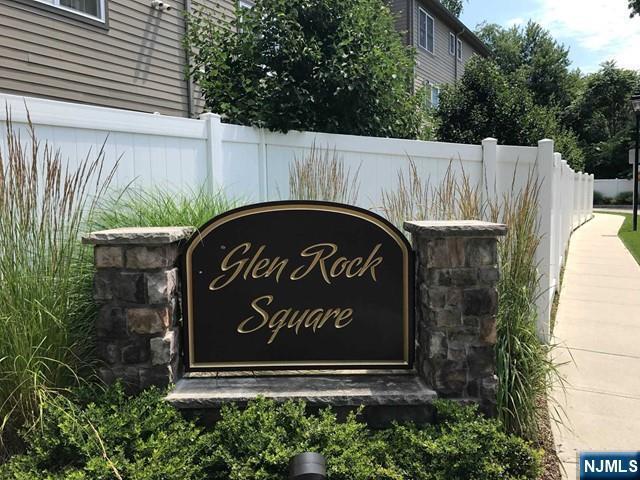 Primary Photo - 1 Glen Rock Square