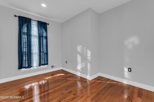 Foto del edificio - 4 Reuben Ct