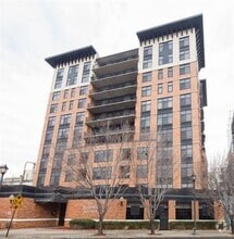 Building Photo - 610 Newark St.